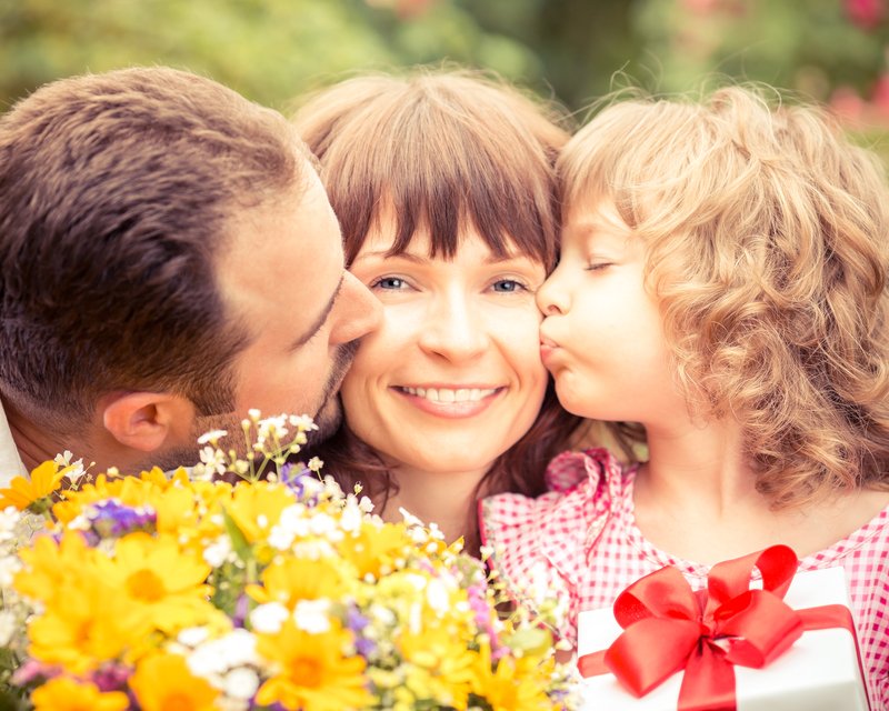 AtlantaBread's tweet photo. Mother's Day is on the way! Win mom a gift she will treasure. Stay Tuned! #TreasureMom #AtlantaBread #MothersDay https://t.co/usgz0WGAJY
