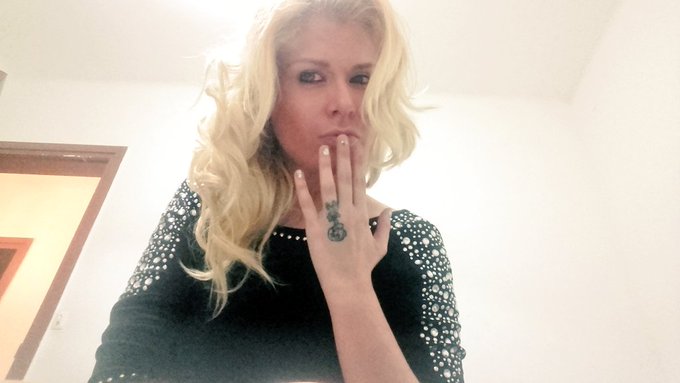 Y para terminar este Ma&ntilde;aneo por Barna, me hago un Periscope#MarylinDawson#Gog&oacute;#Stripper#PornoStar#PostureoM&aacute;ximo#