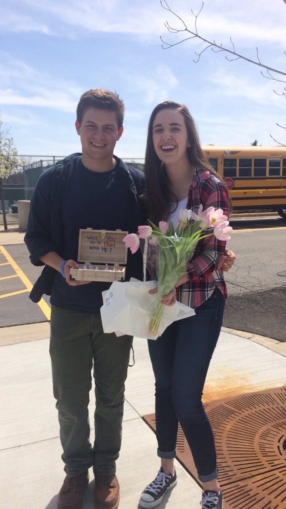 GhPromposals tweet picture