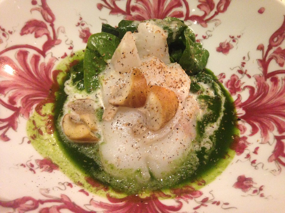 lisacavaleri's tweet image. #codefish @epicurea @Bulgariofficial #bulgari #milano #yannikalleno #chef #cooking