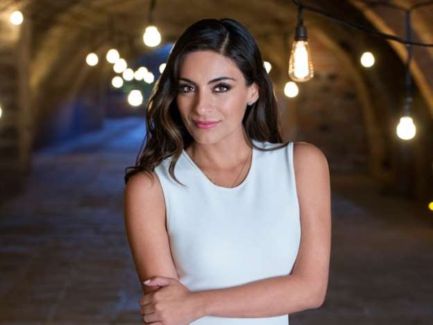 BlogRumoreS's tweet photo. RT si piensas que @AnaBrendaC es la Mejor Actriz Protagónica de las Telenovelas. https://t.co/BjtQKHwzNT