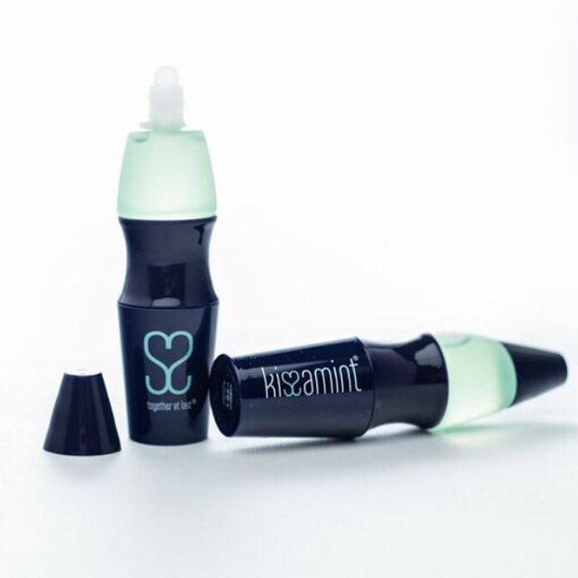 SkeeryJones's tweet photo. $5 off &amp; free shipping of @Kissamint Lip balm + breath freshening mint drops. Use code "Skeery" You're welcome 😛 https://t.co/uvaFs64Njh