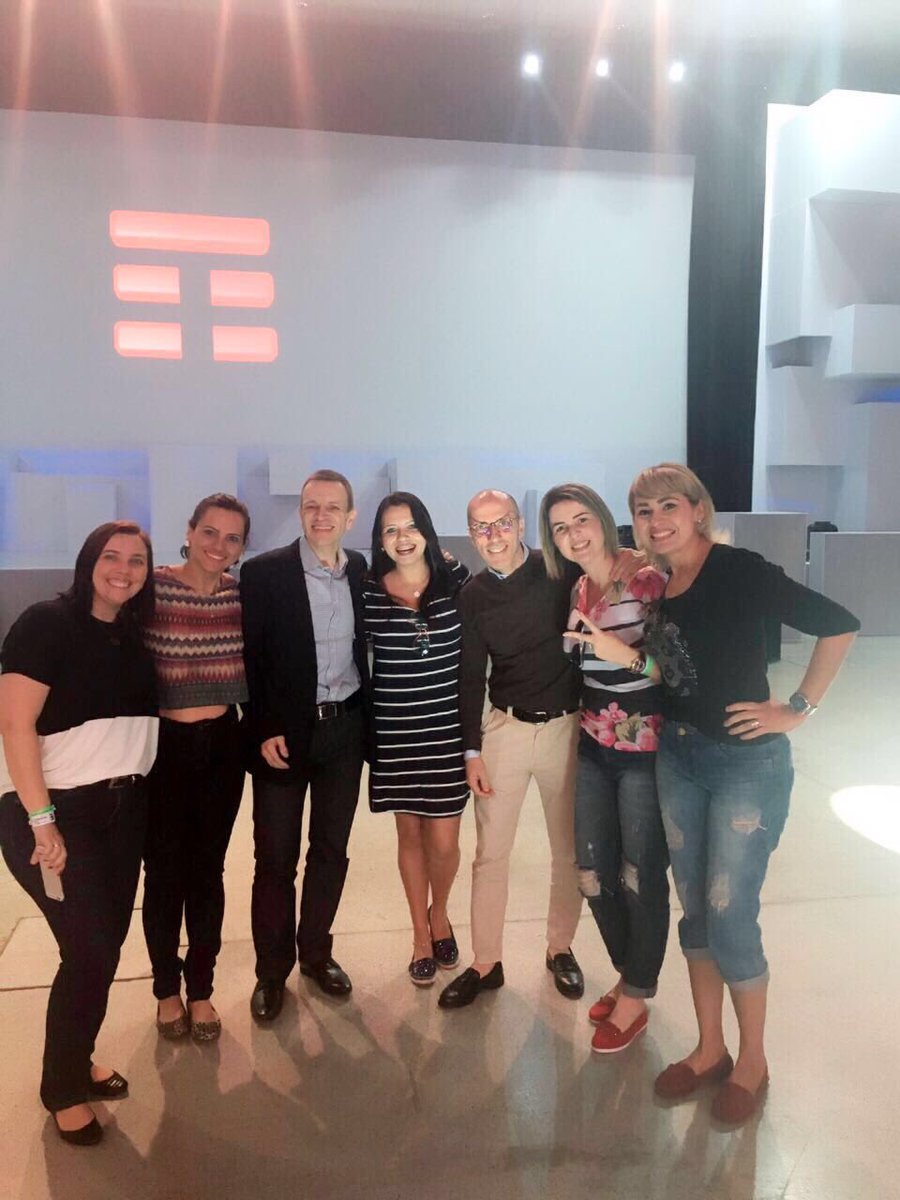 izasantostim's tweet photo. #FazerDiferente @rmabreu @Keilasntim @tatiskybrasil @veu_mota @lucidrinatim @tatiskybrasil https://t.co/BEvsmBez5u