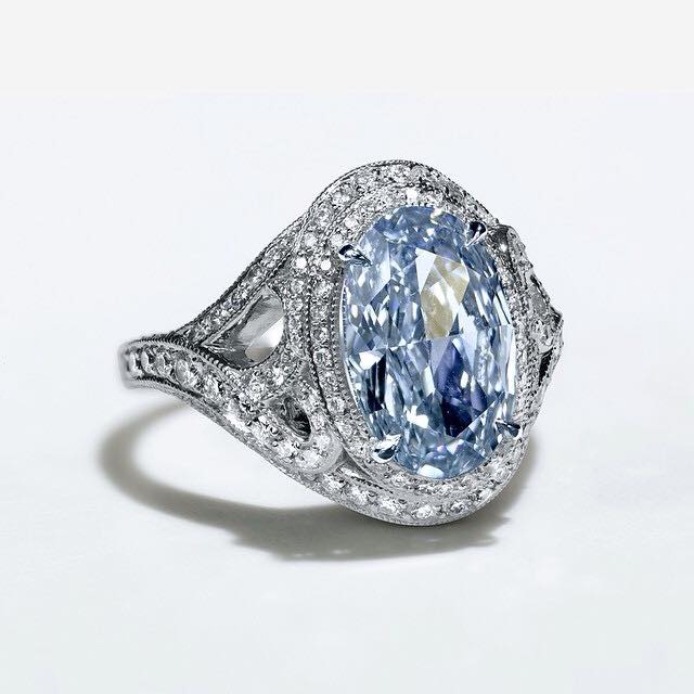 5randompics's tweet image. 