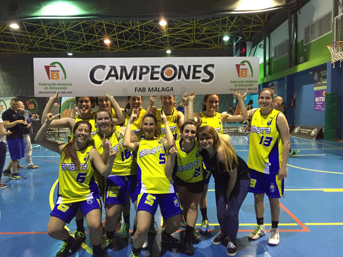 CD_Gamarra's tweet photo. ¡¡CAMPEONA!! BUFETE TEATINOS ACD GAMARRA gana la #LigaProvincial #SENFEM y consigue la plaza para el Cto Andalucía!! https://t.co/ofX39GZxFY