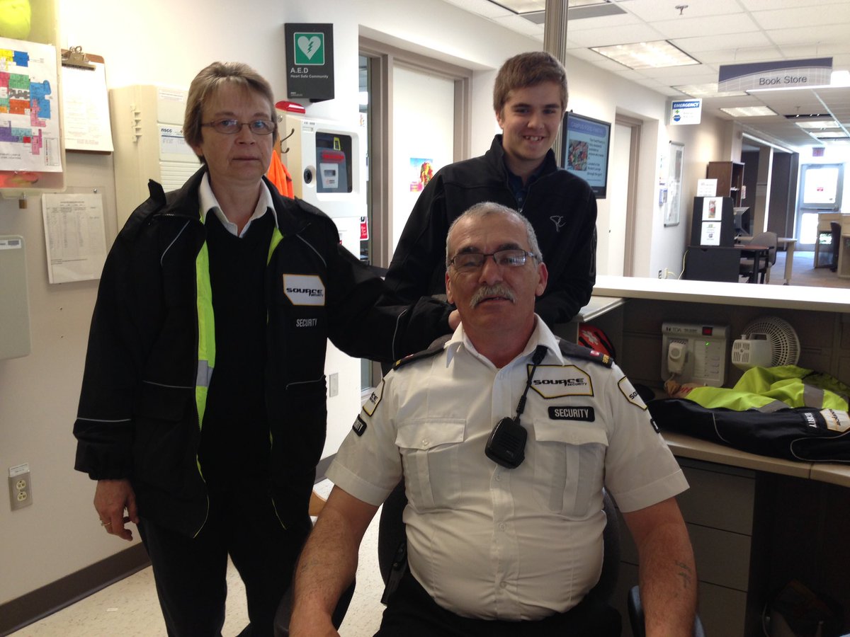 Collins_lrhs's tweet photo. Thank you @Source_Security & @NSCC_Lunenburg for a terrific #experiential #LRHSCOOP experience. https://t.co/fQ8guDtVYO