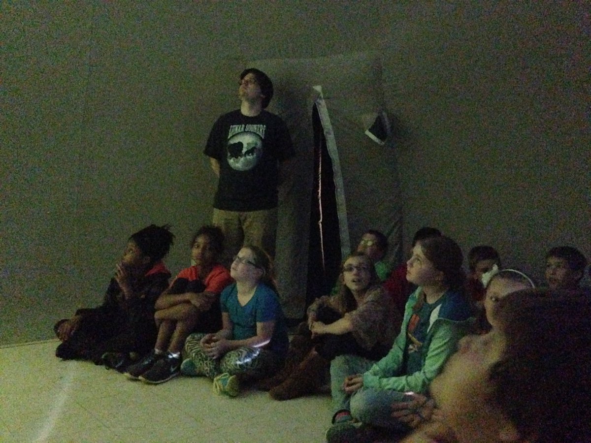 Earnse_Shop's tweet photo. OU mobile planetarium #HOPE #JPShorns https://t.co/QU3BScb3wk