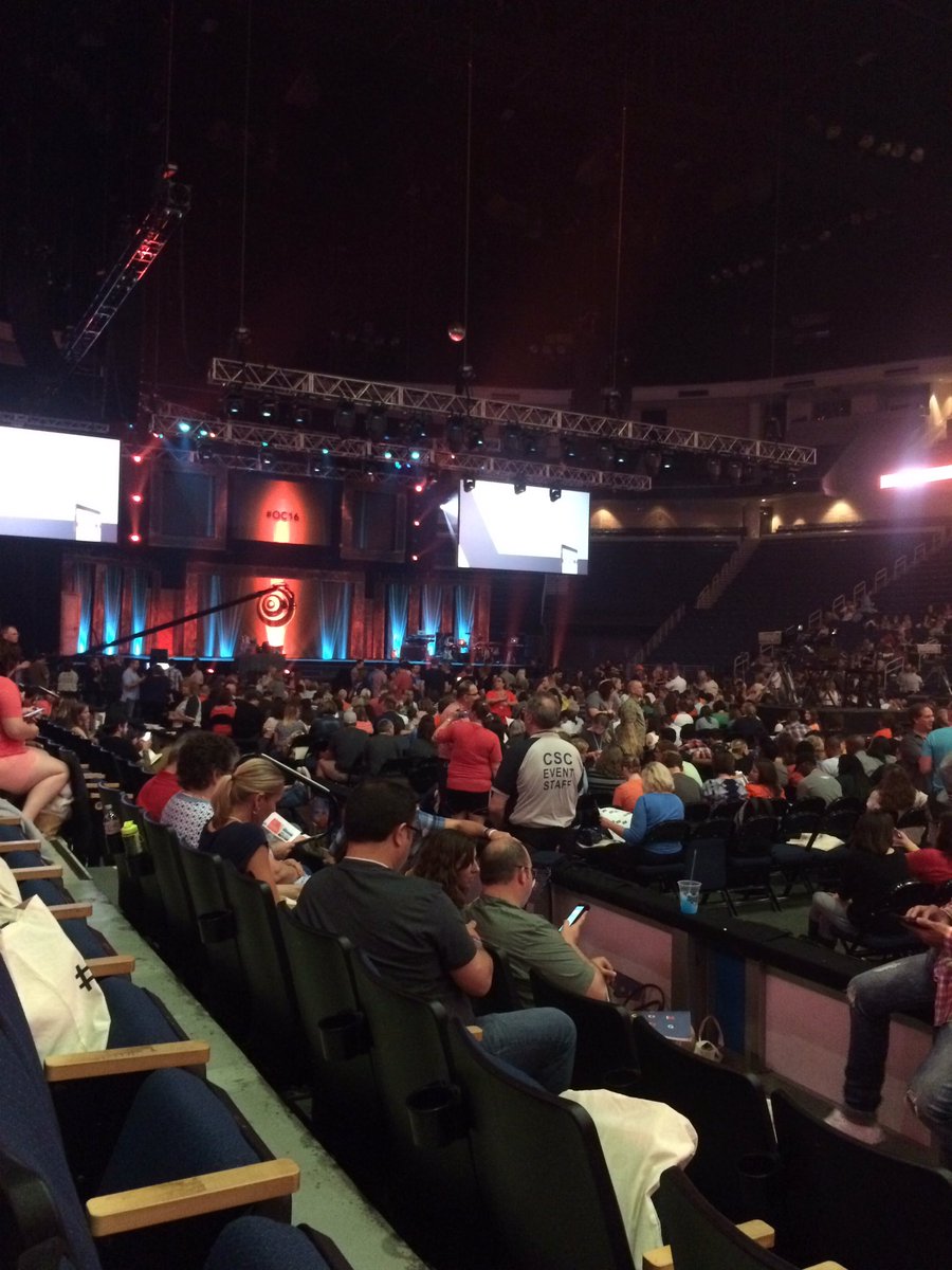 RPKhavari's tweet photo. Ready for #OC16 to begin! #CantWait #IsThisRealLife https://t.co/4pl8GjTuIP