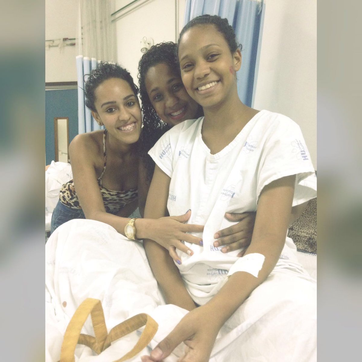 thathahugo31's tweet photo. Após a dor vem a alegria 🎶 Tudo vai da certo!!! #Pyetroseulevado #vemcomcalma 😻👶👣❤ https://t.co/uJAzFLw4ce