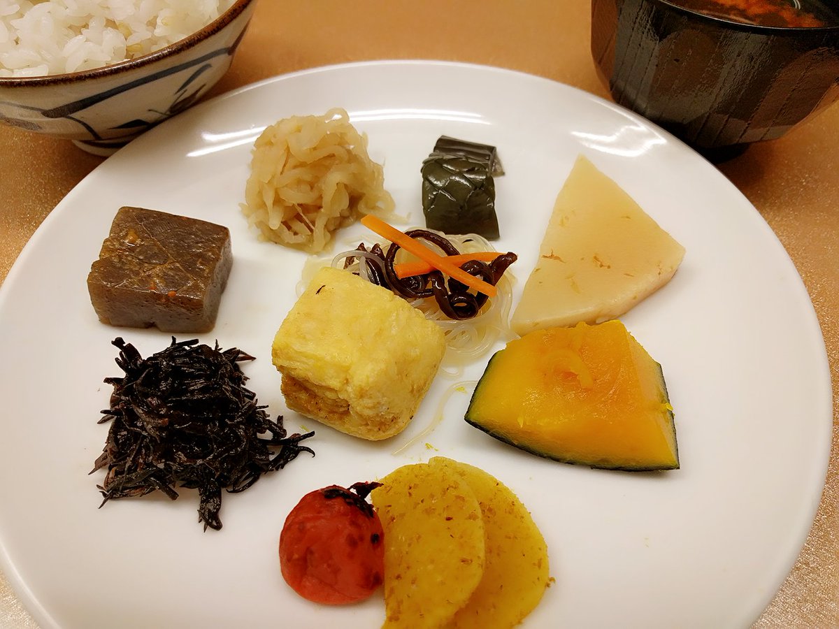 toracafe's tweet photo. 390円超安いモーニング😋😋😱😱 https://t.co/dbHwFMOgvz