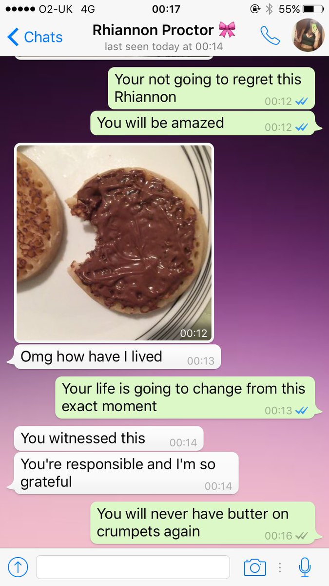 ellietink1's tweet photo. The real way to eat crumpets @rhiannonproctor https://t.co/isUKeWj7Ix