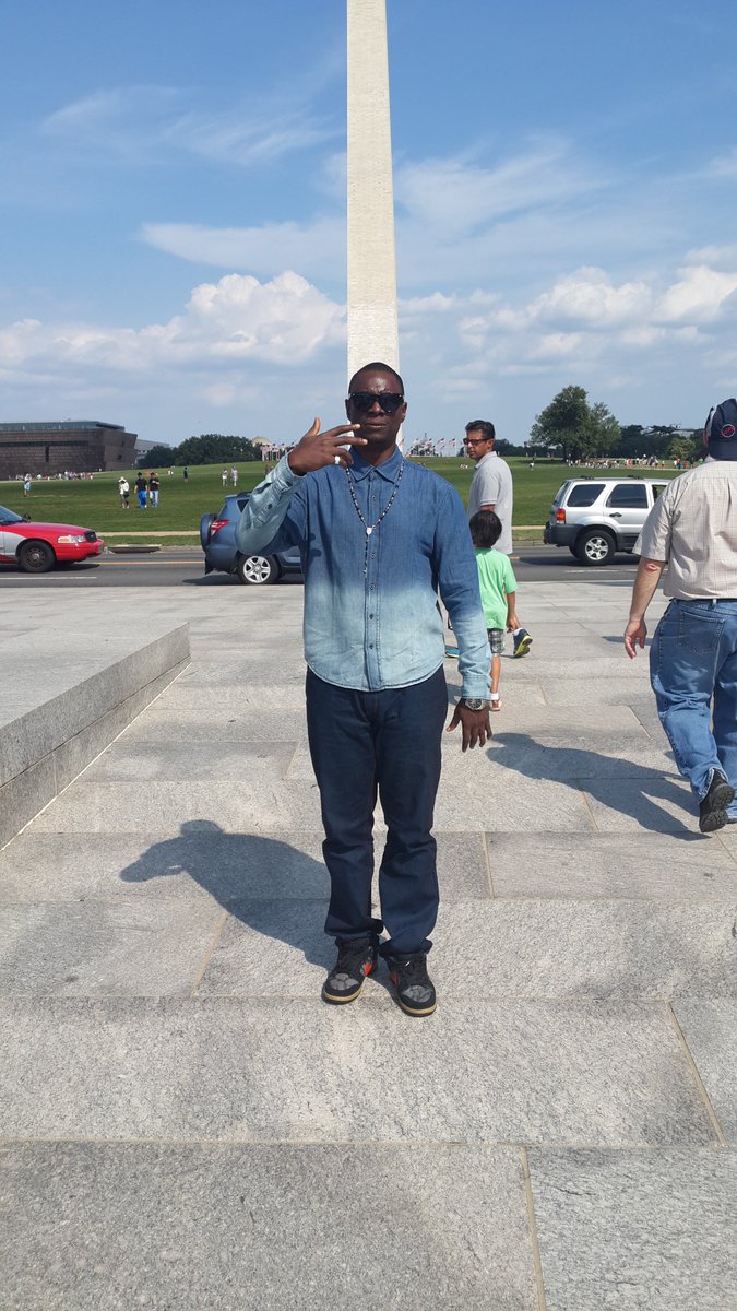 OnlineBookClub's tweet image. FEATURED #AUTHOR - @drbiggie2001

View Author Page: forums.onlinebookclub.org/shelves/author…

View his book: forums.onlinebookclub.org/shelves/book.p…