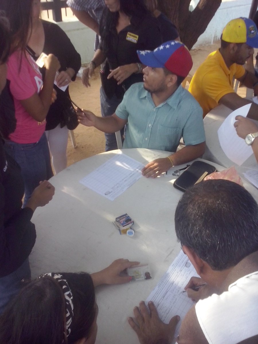gelsonjhon's tweet photo. Ya yo firmé por una Venezuela mejor y tu?? Que esperas..!! https://t.co/D2JnZI1aaP