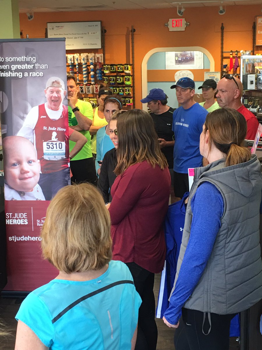 What a treat to have <a href="/StJude/">St. Jude</a> represented at our weekly group run! #runforareason #stjudeheroes