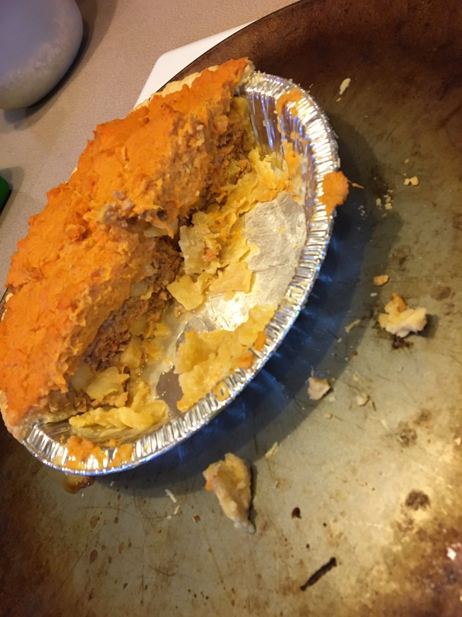 nickkieffer's tweet photo. Dinner or something the dog puked up? #noteatingthis https://t.co/4MUxE0kL7s