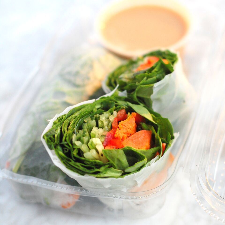 ProjectJuice's tweet photo. #Veggie #SpringRolls are on tonight's menu! Aailable at all #ProjectJuice locations https://t.co/yFHeiqqdF6 #eaclean https://t.co/RhTXgAfA5T
