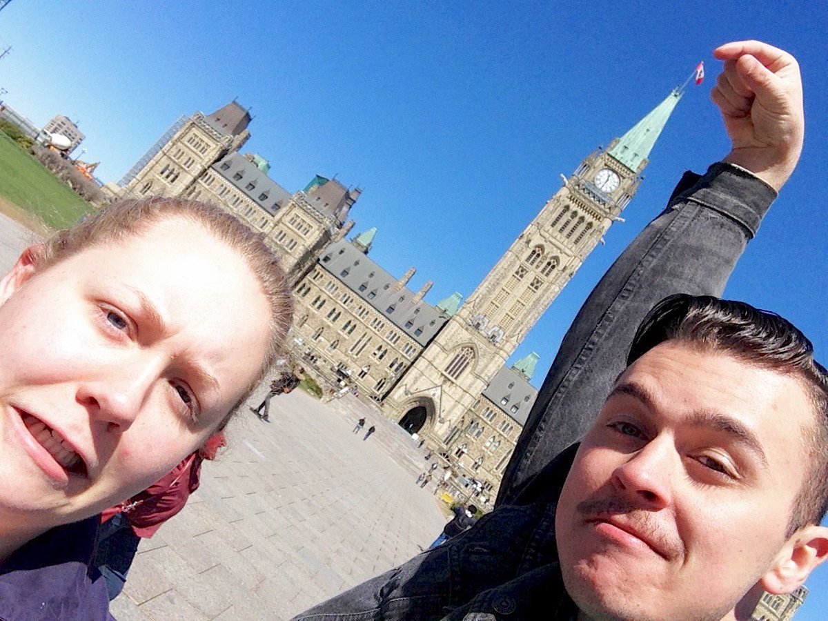 SsuDaily's tweet photo. #spottedinottawa #pmjt https://t.co/ch6ojxTlvd