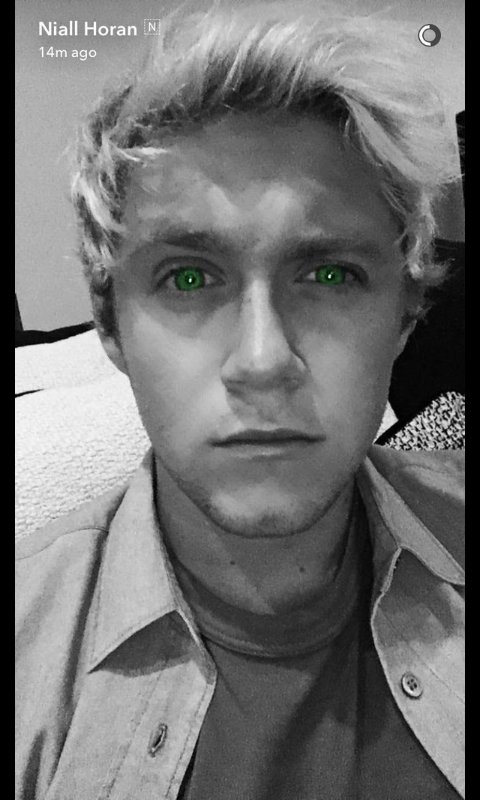 updates1D_latin's tweet photo. Niall publico estas fotografías en su cuenta de Snapchat hoy 27/04
#2yearsOf1DinPeru
#ProyectHomeLouisDay https://t.co/zksGkj3WfB