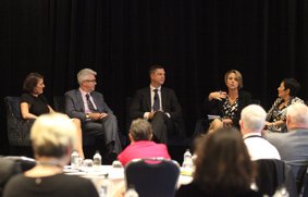 mayukanamori's tweet photo. Political overview: @KateCarnellCEO, @KKeneally @KenMorrison_, Chris Walton w @meganmotto @ConsultAus #CACEOConf https://t.co/xqhkIcnugH