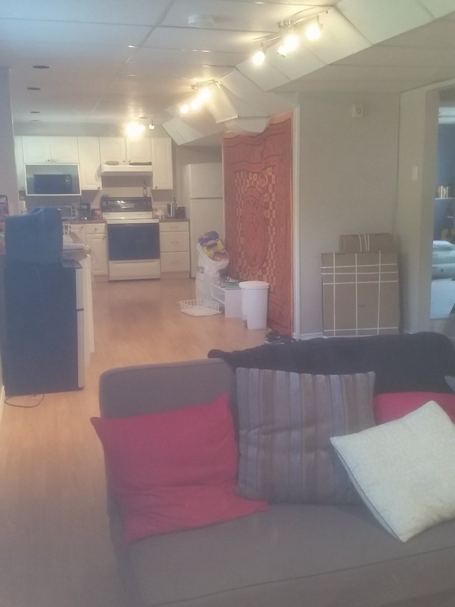 brimilli's tweet photo. Starting to look more like a home.... see you in September, house! https://t.co/HSRY75K2i1