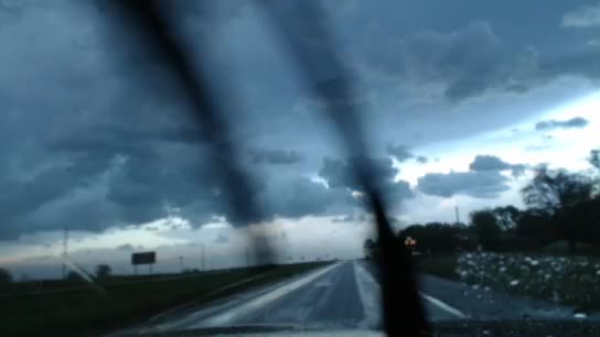 tvnchase's tweet photo. Jake Thompson is live: https://t.co/gQhdIt5yUB @ChaserJake94 #tvnwx https://t.co/H5jDjxB0lb