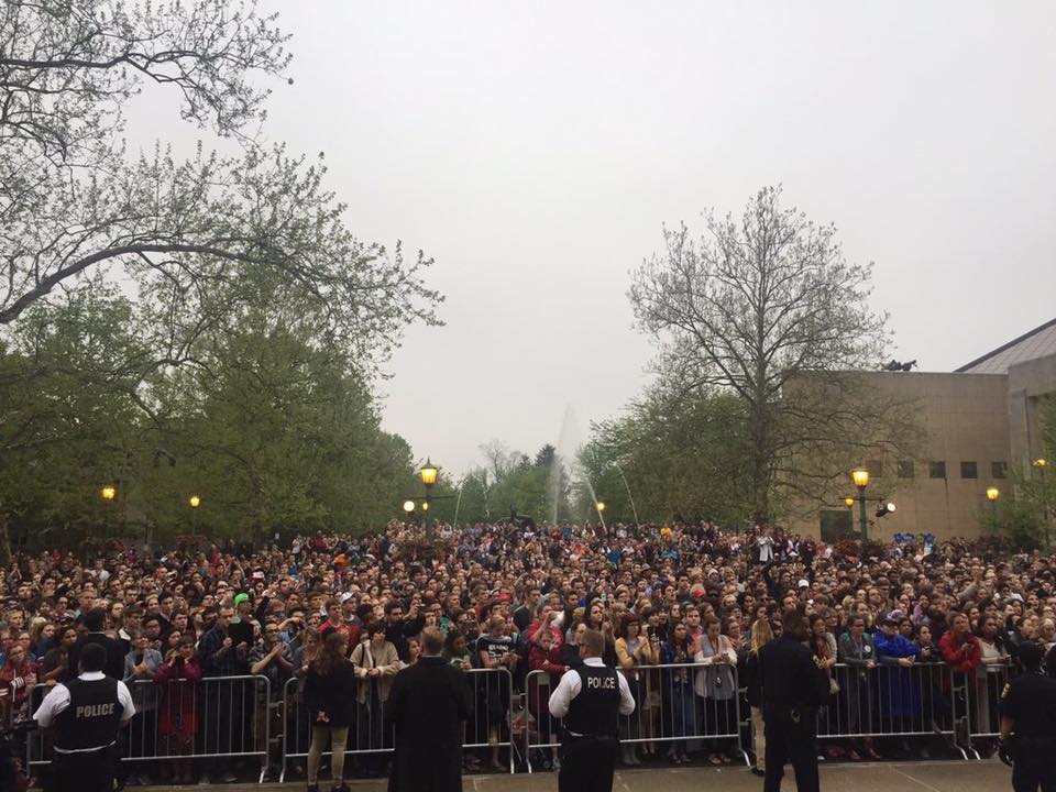 AlisonSpalding2's tweet photo. from FB 

Steven Campbell >Jane Bradshaw

Well aperently, people got the message! #InItToWinIt 

#BernieOrBust https://t.co/PiH6aUF4fU