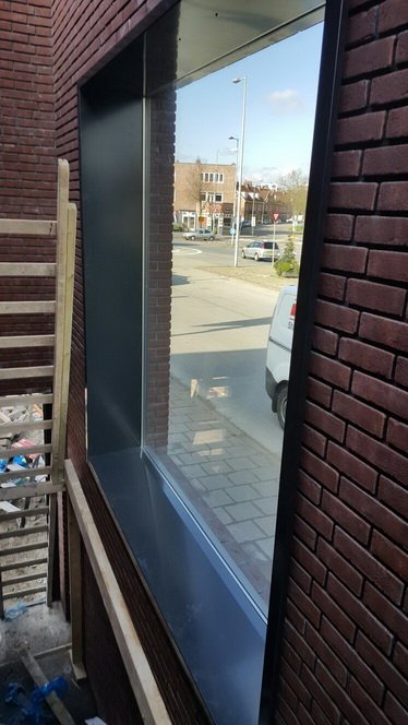 MorgoAluminium's tweet image. #Aluminium #Waterslagen #Kaders #Zetwerk &amp;amp; #Montage in #Amsterdam goo.gl/46wqGI