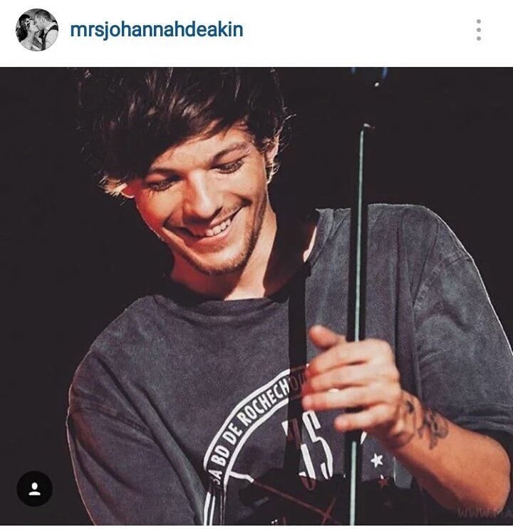 NiallNewsMex's tweet photo. Jahannah subio esta foto de Louis a su cuenta de Instagram! 😍 en apoyo al #ProyectHomeLouisDay 💕 -njh♡ https://t.co/74FY1Jtjw8
