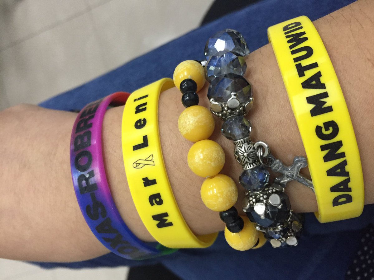 beverly_heels's tweet photo. 🎗🎗🎗 #RoxasRobredo #MarHasMyVote #PresidentRoxas #PHVoteRoxas https://t.co/mdMCPMLDcI
