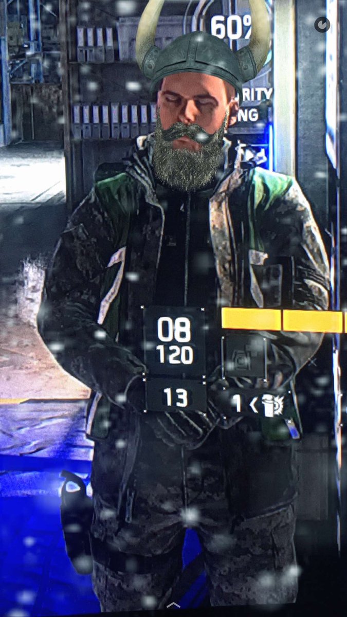soliclan1's tweet photo. When you start having fun with snapchat while playing division! #random #Division #snapchat https://t.co/dgF5k3lR10