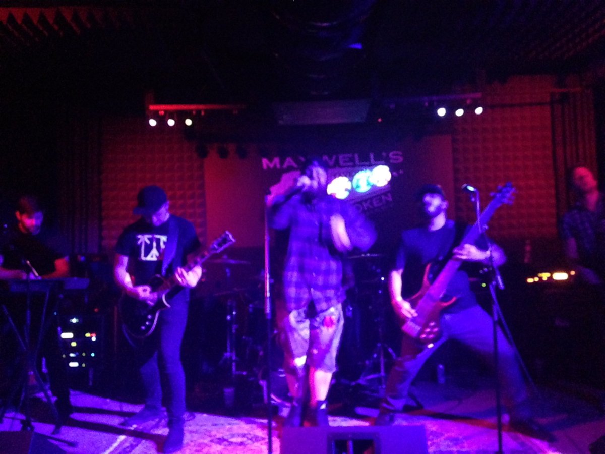 Me With Creeps tweet media