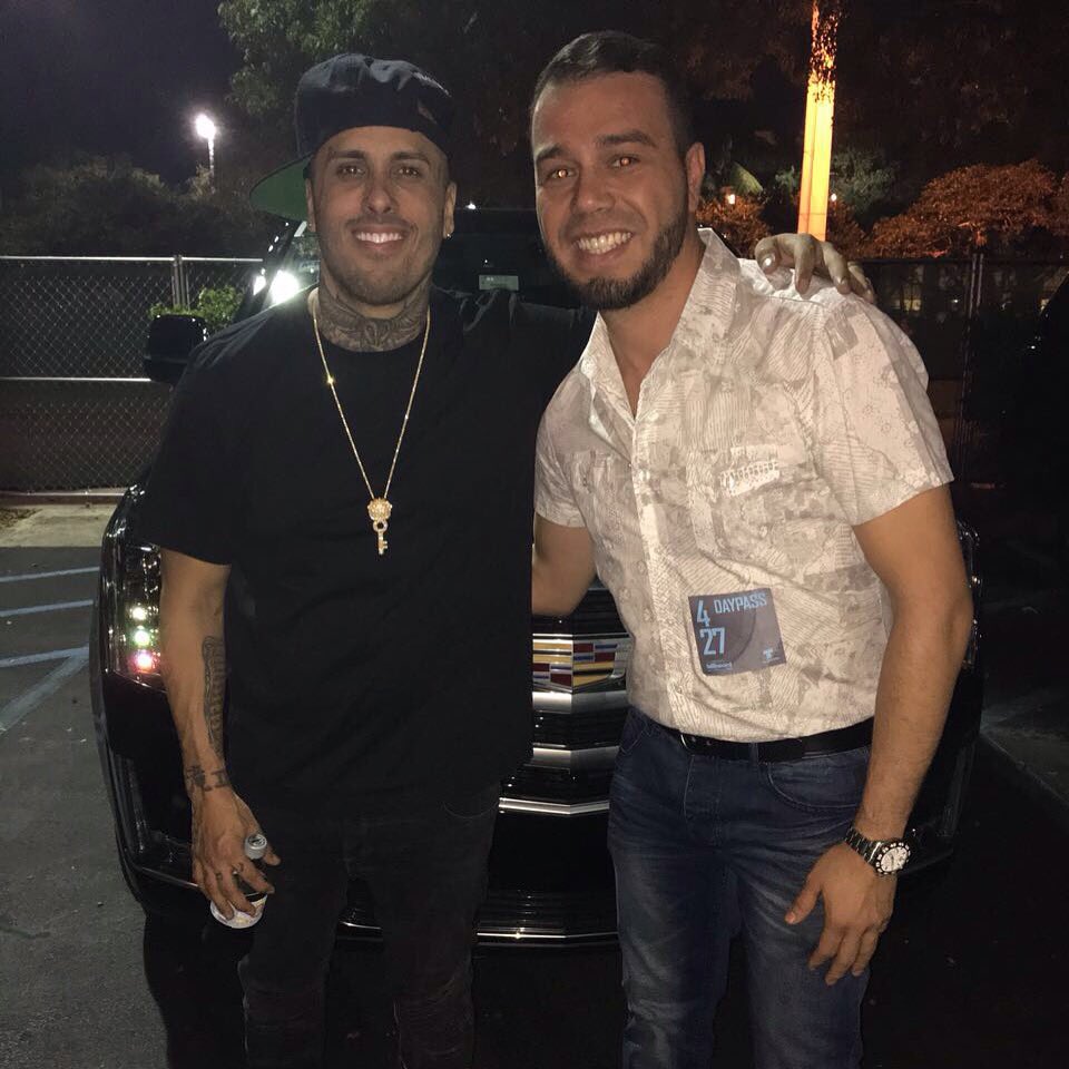 Una foto con <a href="/NickyJamPR/">Nicky Jam</a>