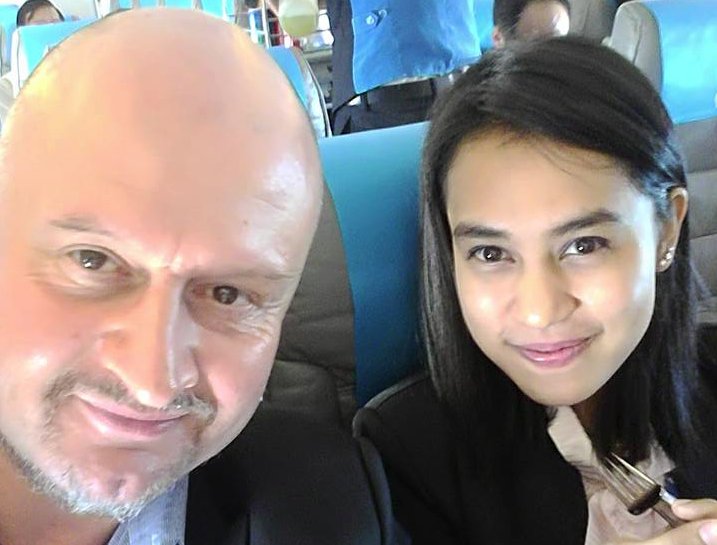 Testimonial: Martin Lowe 1weekapp.com/index.php/2016…