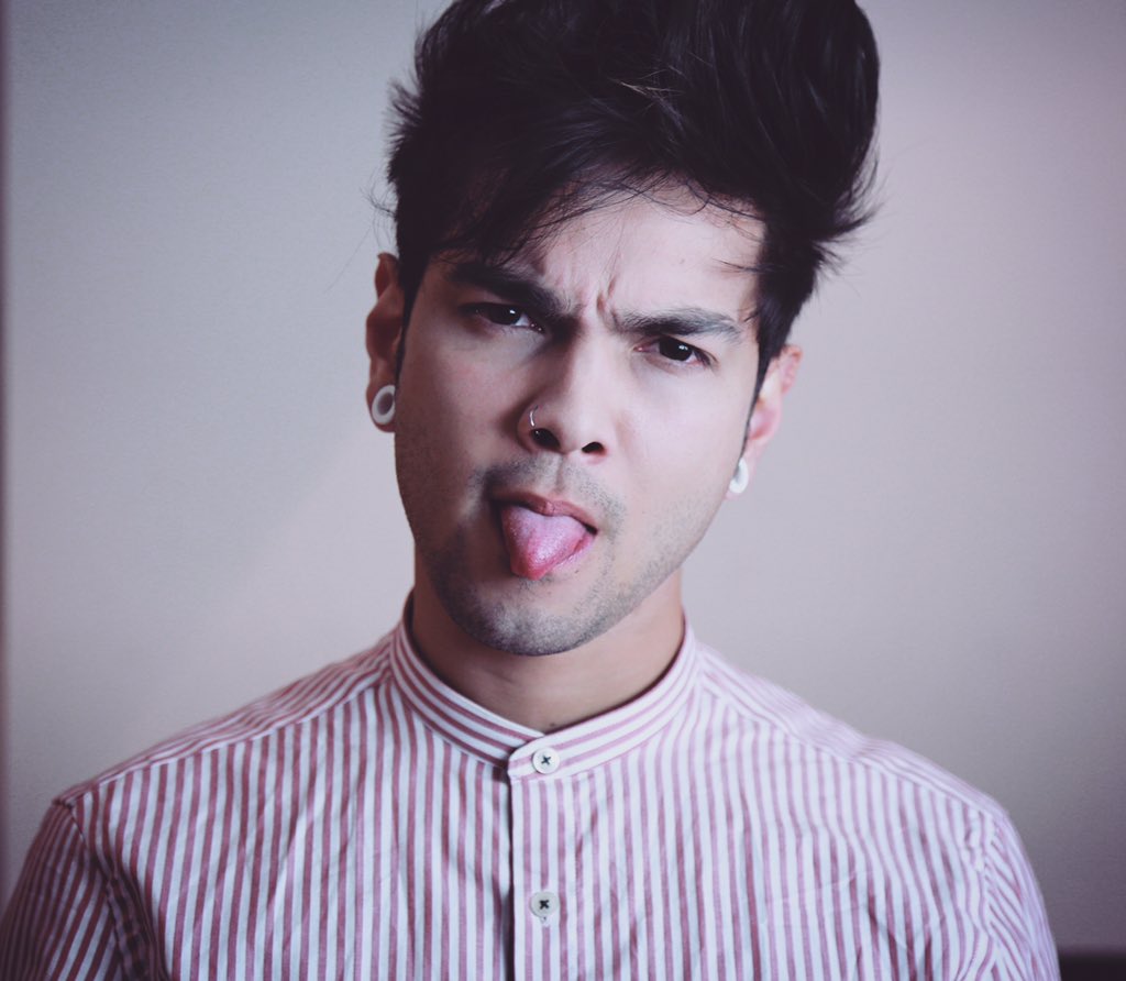 Juanjaramilloe's tweet photo. Apego/deseo/amor romántico.

https://t.co/7xNMPXvVVL

🍬 https://t.co/jgA5K39v7l
