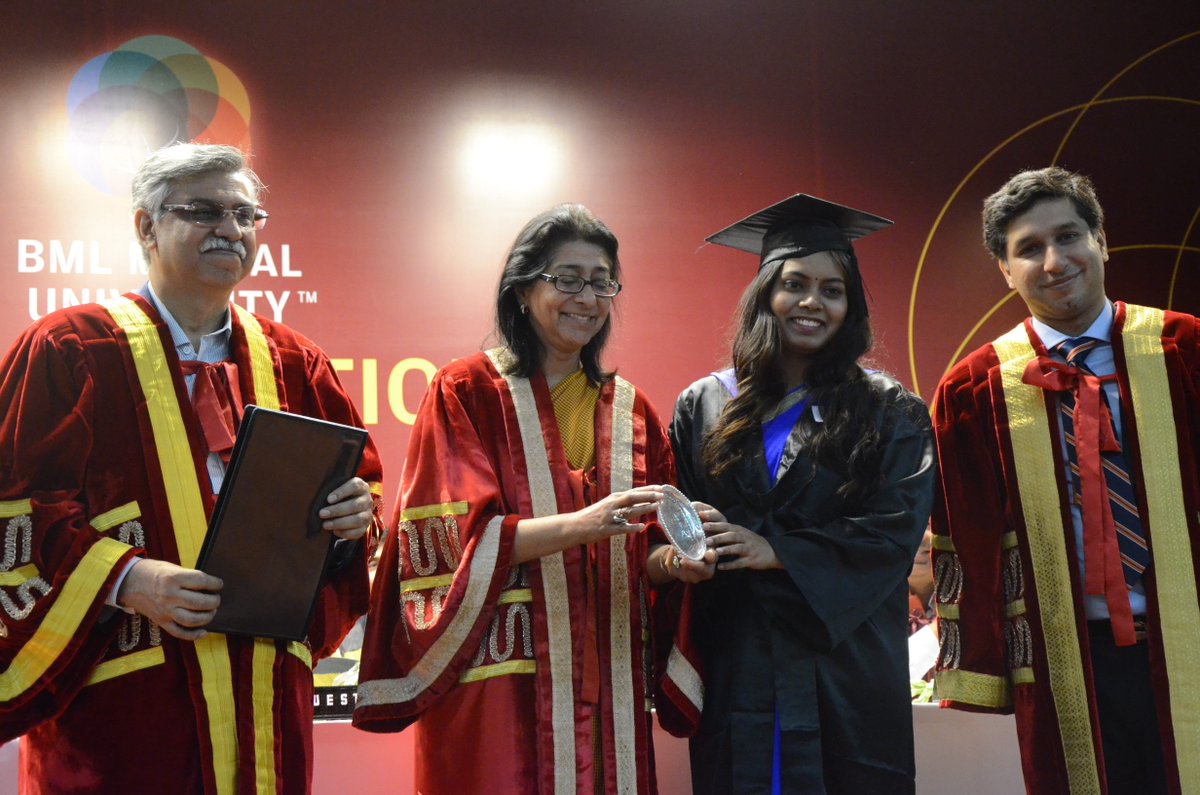 BMLUniv's tweet photo. Tanushree Srivastava @TanushreeCS awarded by 'Chancellor's Award for Academic #Excellence' #BMUConvocation #BmuMBA https://t.co/6VjxkTY5EX