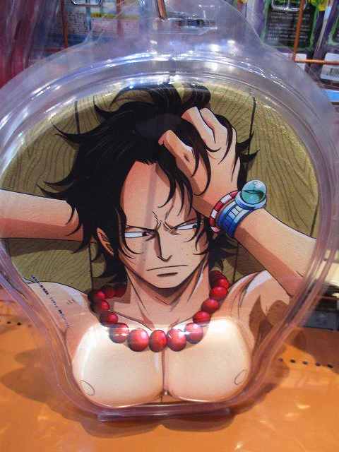 【未開封】ONE PIECE 麦わらストア限定 漢マウスパッド エース ChGTerIUkAAkUAY?format=webp&