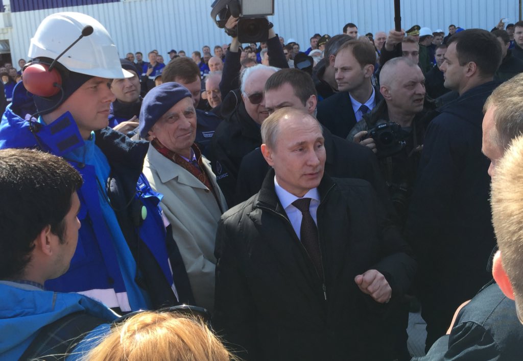 ChGUdIzXEAAm_vT.jpg:large