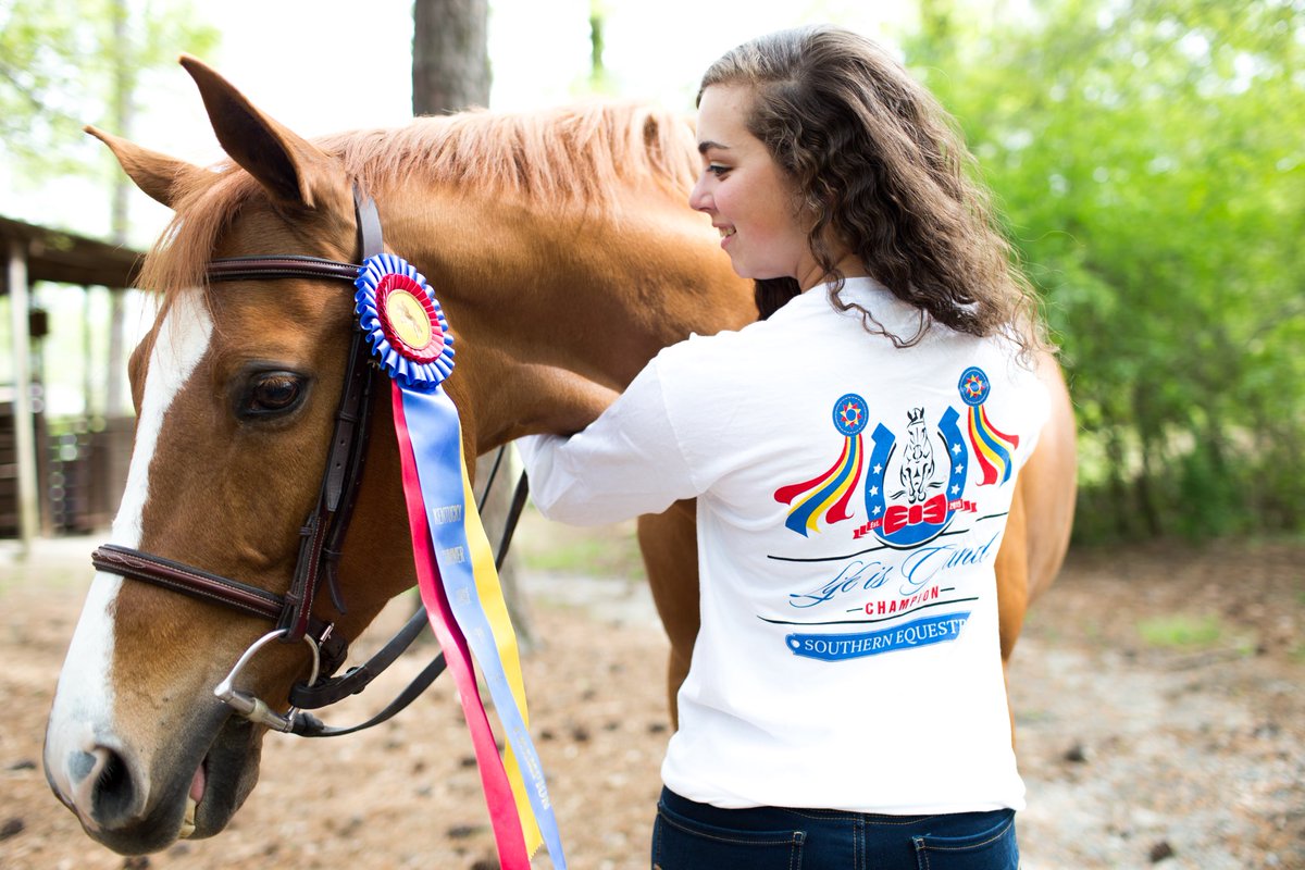 PerfEqtLife's tweet photo. Modeled for Southern Equestrian the other day :) please go check them out!! https://t.co/MOZzXGU4UG