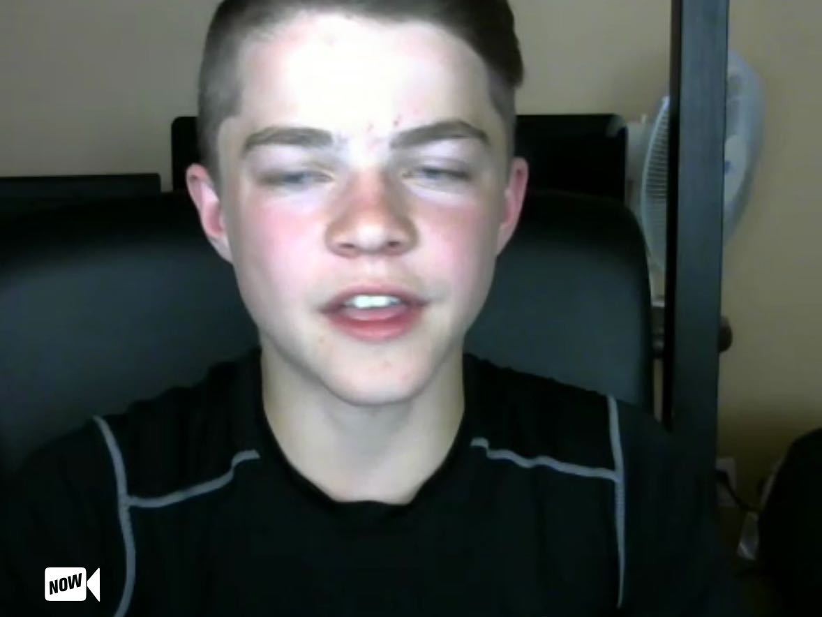 brandonomglol's tweet photo. 🔴 LIVE @LydgeBell on #YouNow - https://t.co/cKoAXhQYwY https://t.co/nHXk73s06m