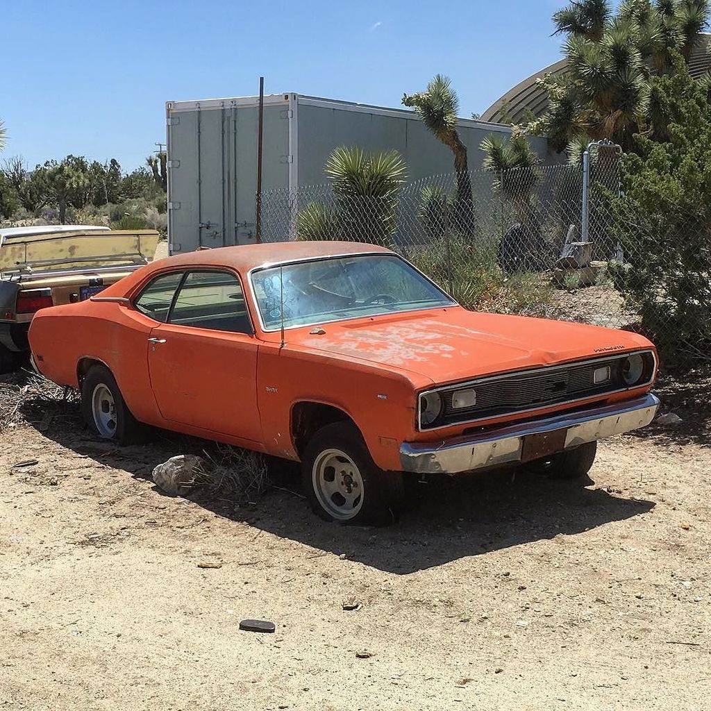 oldcar_photo's tweet photo. #duster #plymouth #oldcar #rusty #rustycar #abandoned #abandonedcar #barnfind #junkcars #salvaged #project #forgott… https://t.co/QY2zTzDqwh