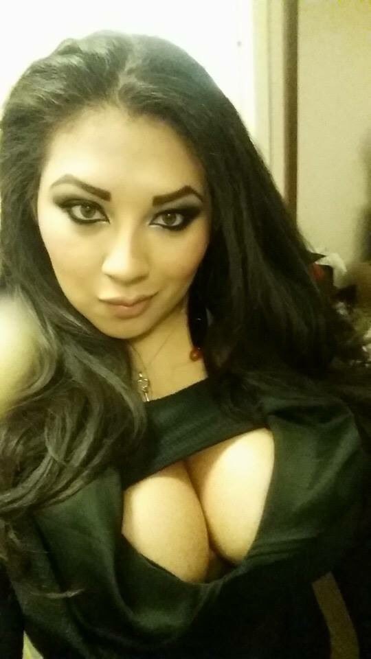 sam_sosa88's tweet photo. #IvyDoomkitty #doomkittyday #doomkittyworld #doomkittynation #teamdoomkitty #wcw #doomkitty1 @IvyDoomkitty https://t.co/TItLUgoTVD