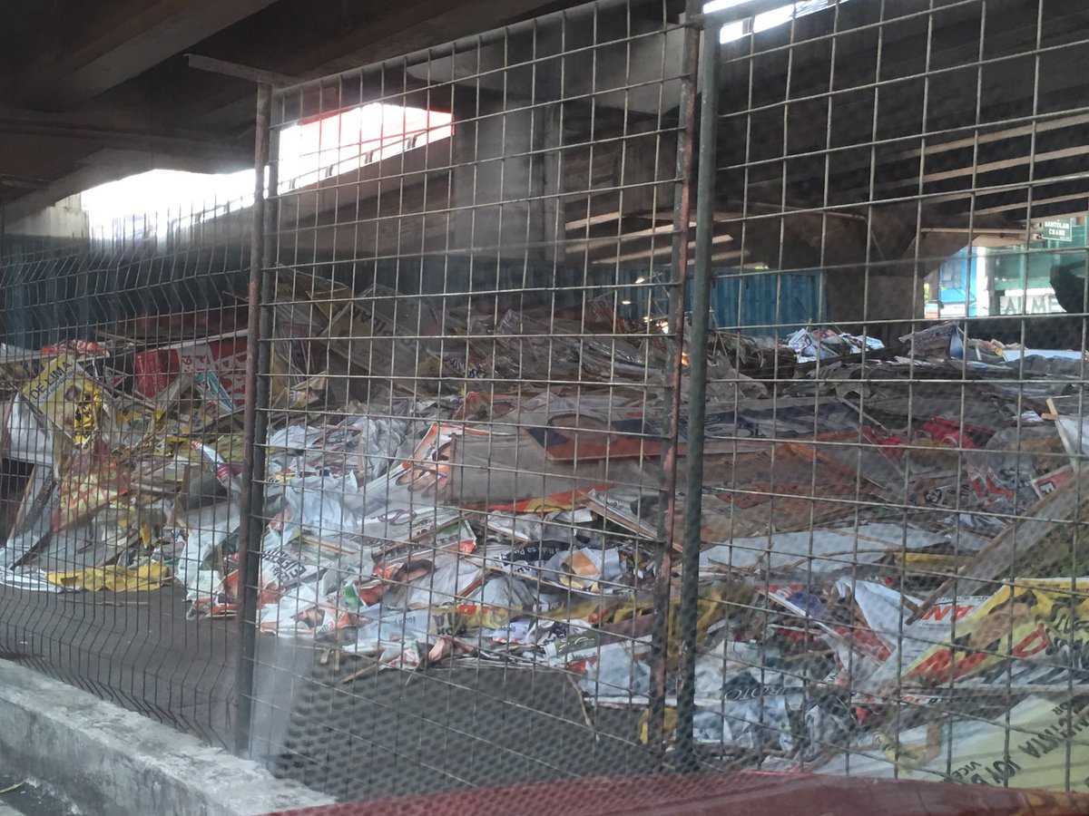 TJ Manotoc (@tjmanotoc) on Twitter photo Wow 😳 look at all these confiscated illegally placed campaign posters & streamers! Now hoping <a href="/MMDA/">Official MMDA</a> recycles them!🔄 Wow 😳 look at all these confiscated illegally placed campaign posters & streamers! Now hoping <a href="/MMDA/">Official MMDA</a> recycles them!🔄