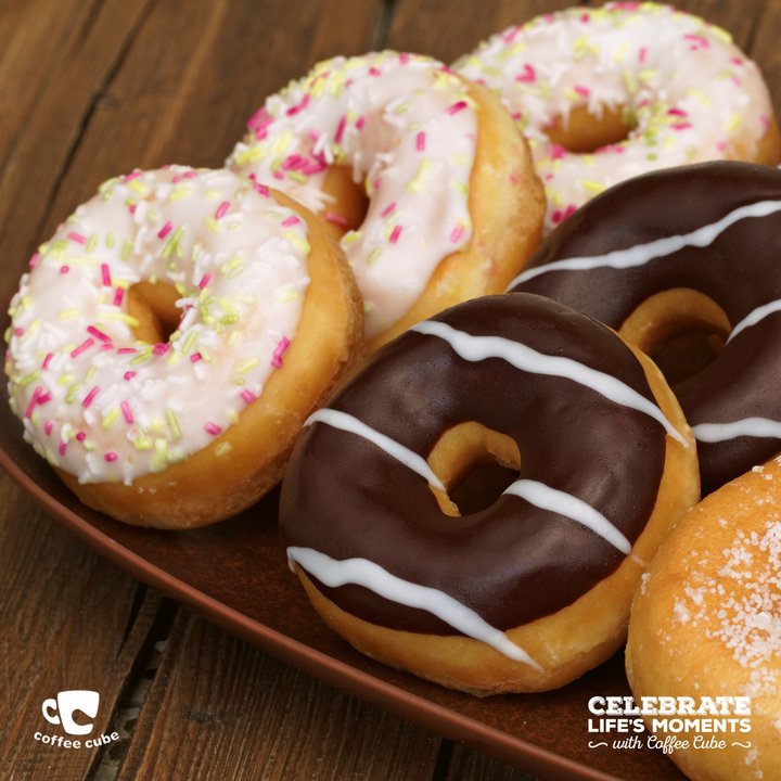 coffeecube1's tweet photo. Share your moments with us. https://t.co/N8pmcw9MK9
#coffee #burgers #donut #coffeecube https://t.co/iLvgZ2gur5
