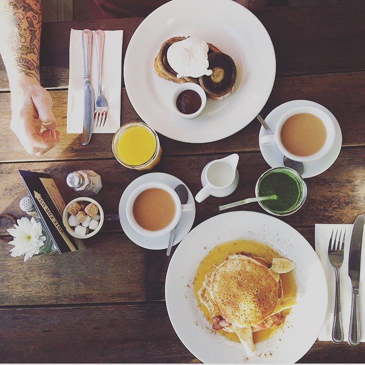 strongadolfos's tweet photo. ⚡️Breakfast is served⚡️ on yet another sunny day here on the Atlantic highway! #strongadolfos #cornwall #breakfastt… https://t.co/DbICMk1rBP