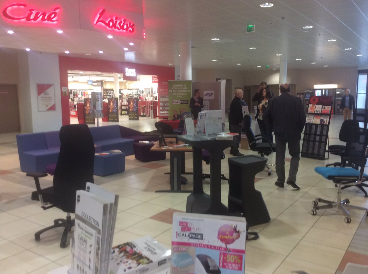 pole_marine's tweet photo. Venez a la rencontre de professionnels : masseur, ergonome...! https://t.co/qRPhULF9hy