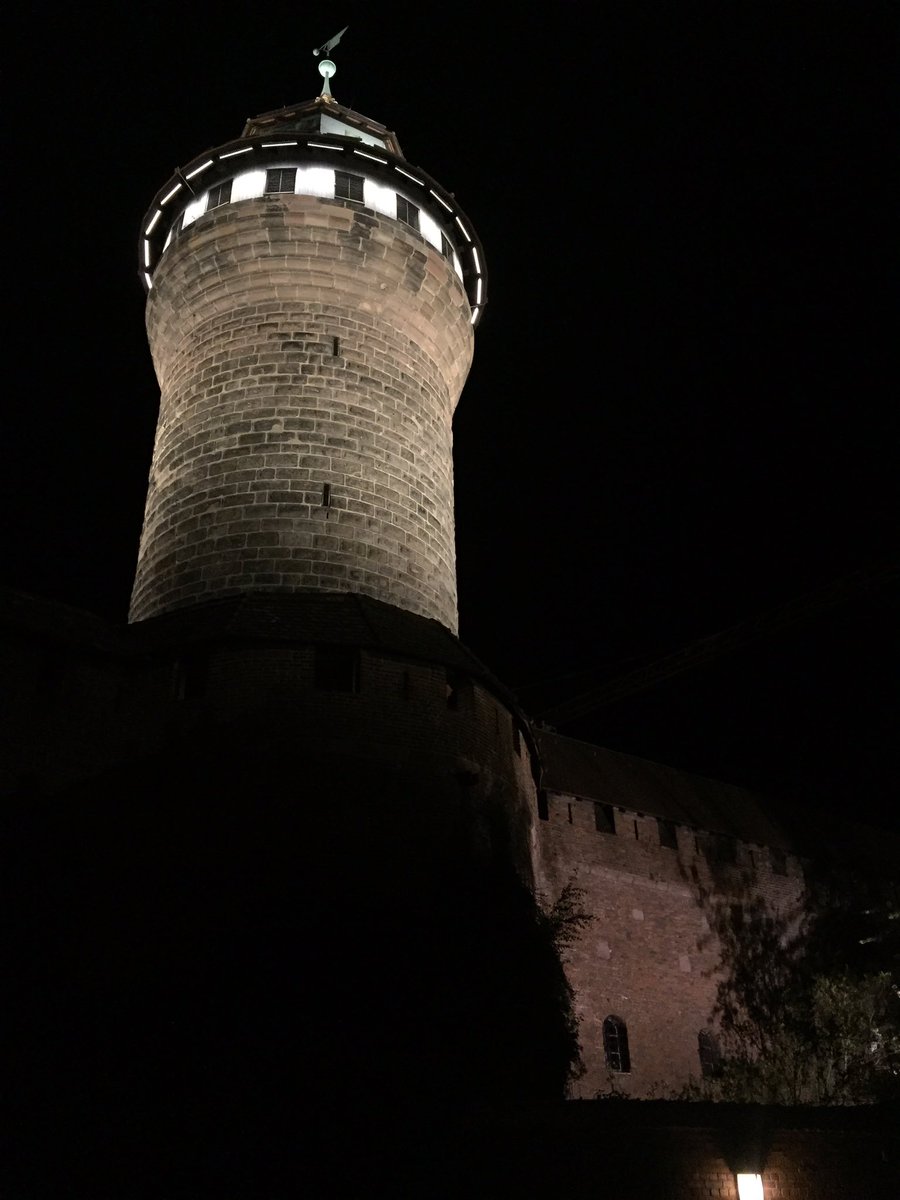 laurnwhite's tweet photo. We enjoyed a walking tour of Nurnberg led by our very own Juergen Schatke and @JorisMyny @SiemensCanada #HM16 https://t.co/XbwNGfMm4T