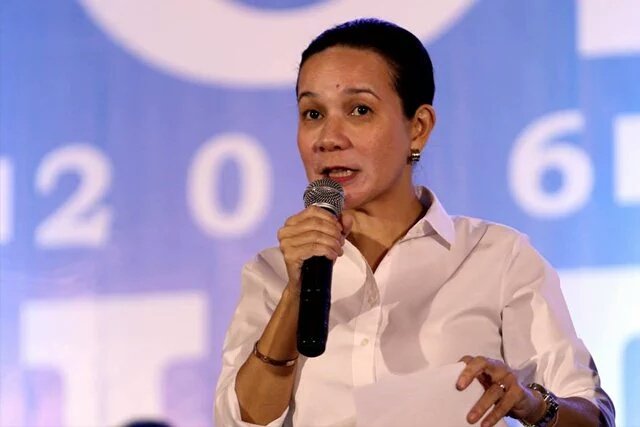 GoPoeSayChiz's tweet photo. Grace Poe for President. #POE2016 #PHVotePOE https://t.co/F63TdvDn6d