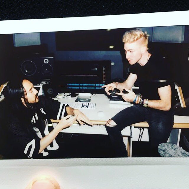 It's coming!! #Back2U our new song together w/ @walkthemoonband @nicholaspetricholas @boehm dropping in May! https://t.co/jUZ31zcDDR