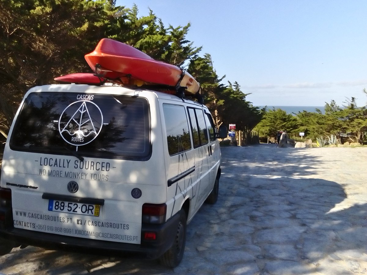 Kayak Tour at Guincho beach, Cascais.
#kayak #outdooractivities #surf #guinchobeach #bardoguincho #goodlife