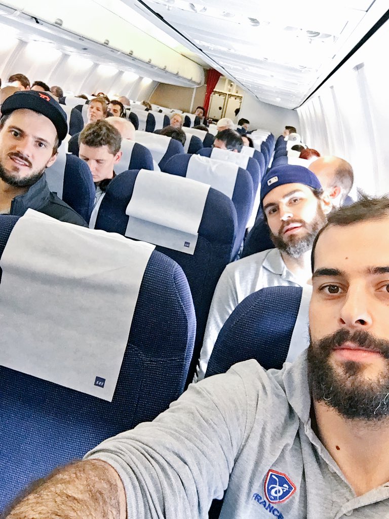 treille777's tweet image. Paris ----&amp;gt; Oslo #roadtorussia2016 #2games🇳🇴